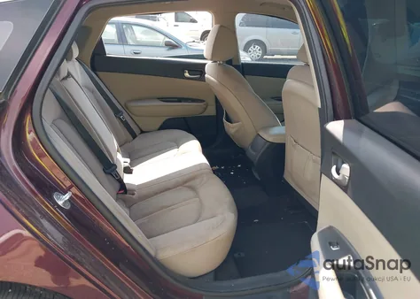 2016 Kia Optima Lx Turbo from USA, damaged, VIN 5XXGT4L11GG076661